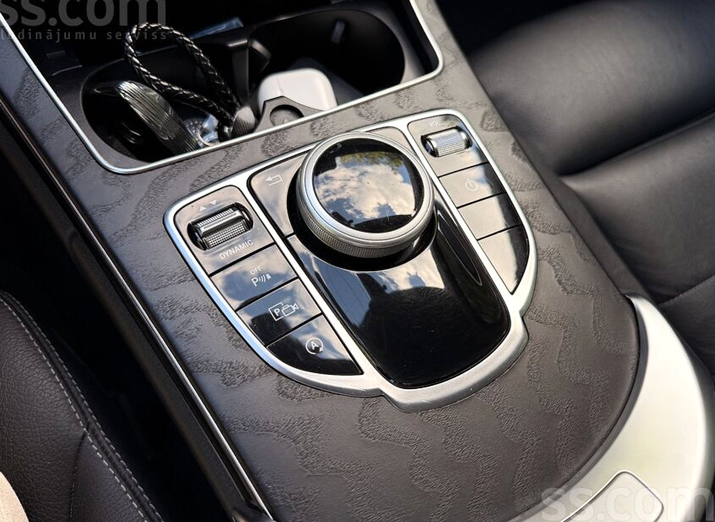 Mercedes-Benz C180 — foto 6