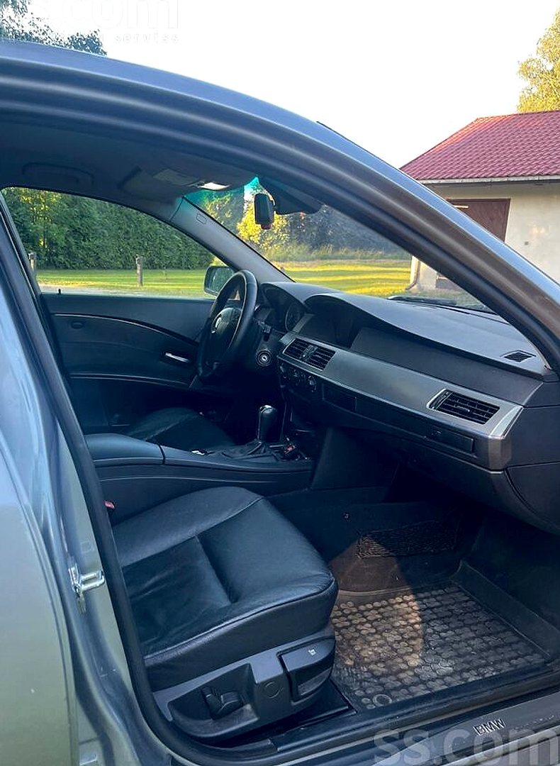 BMW 520 — foto 4