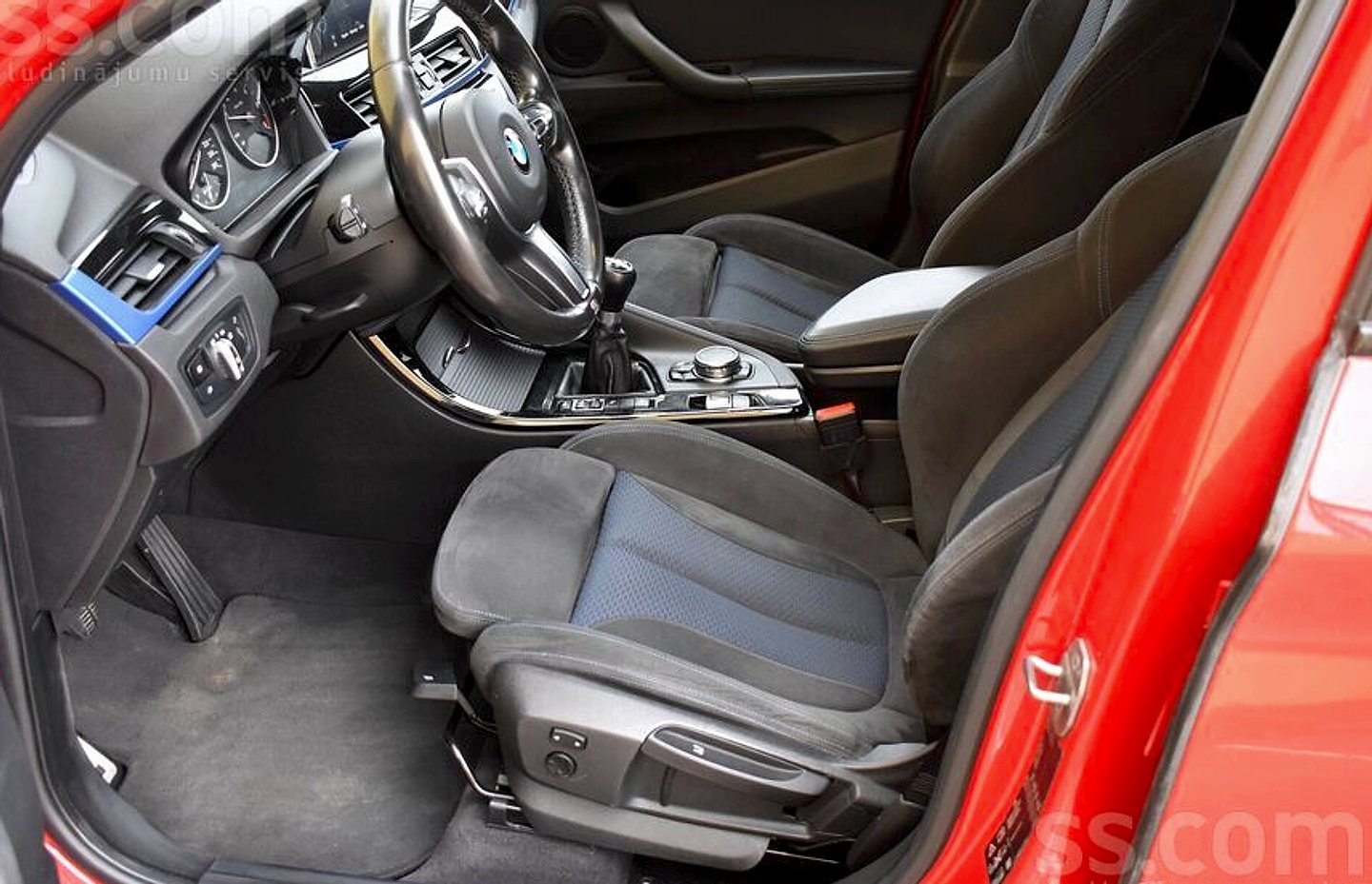BMW X1 — foto 6