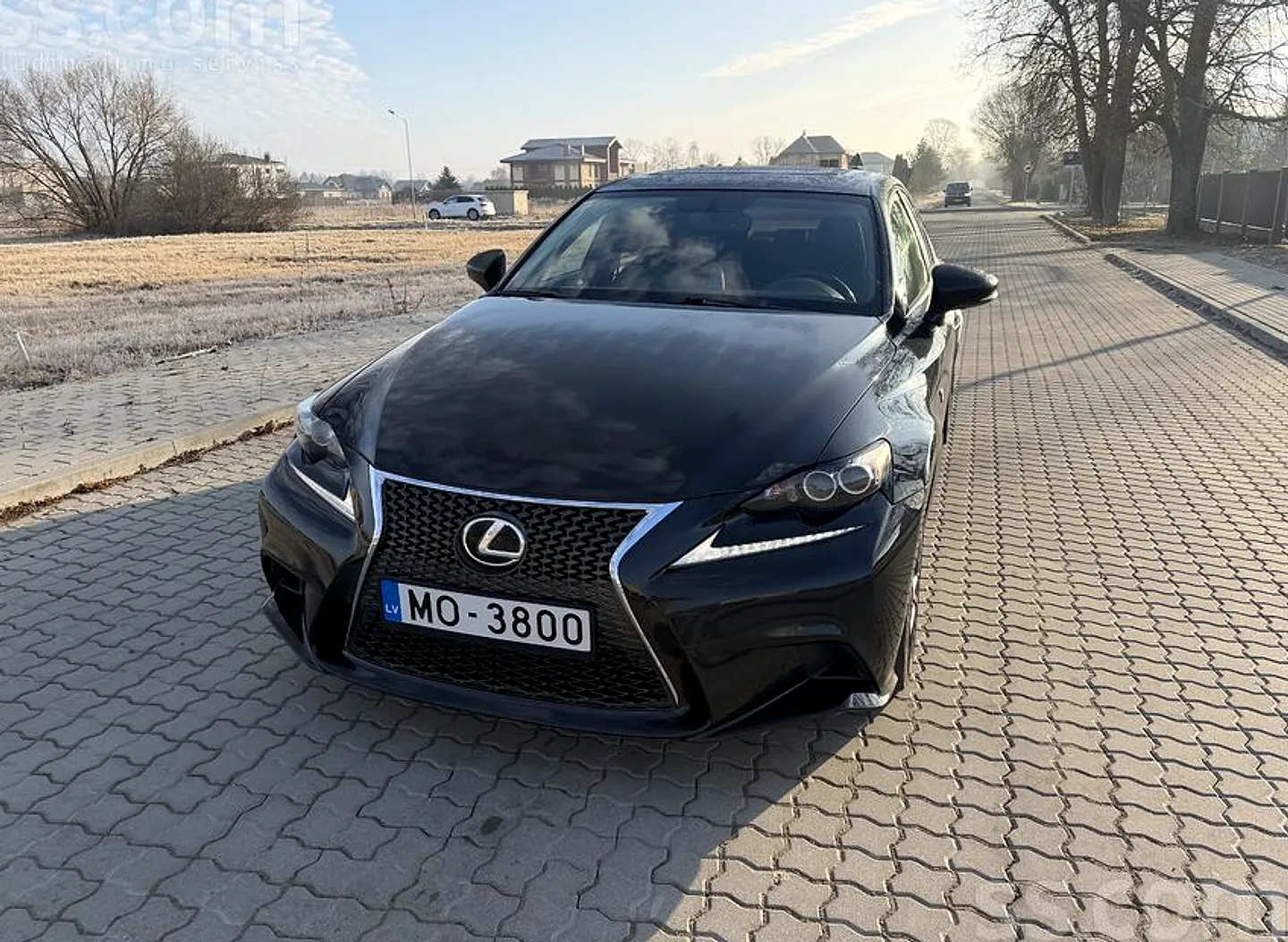 Lexus IS, 2015. gads