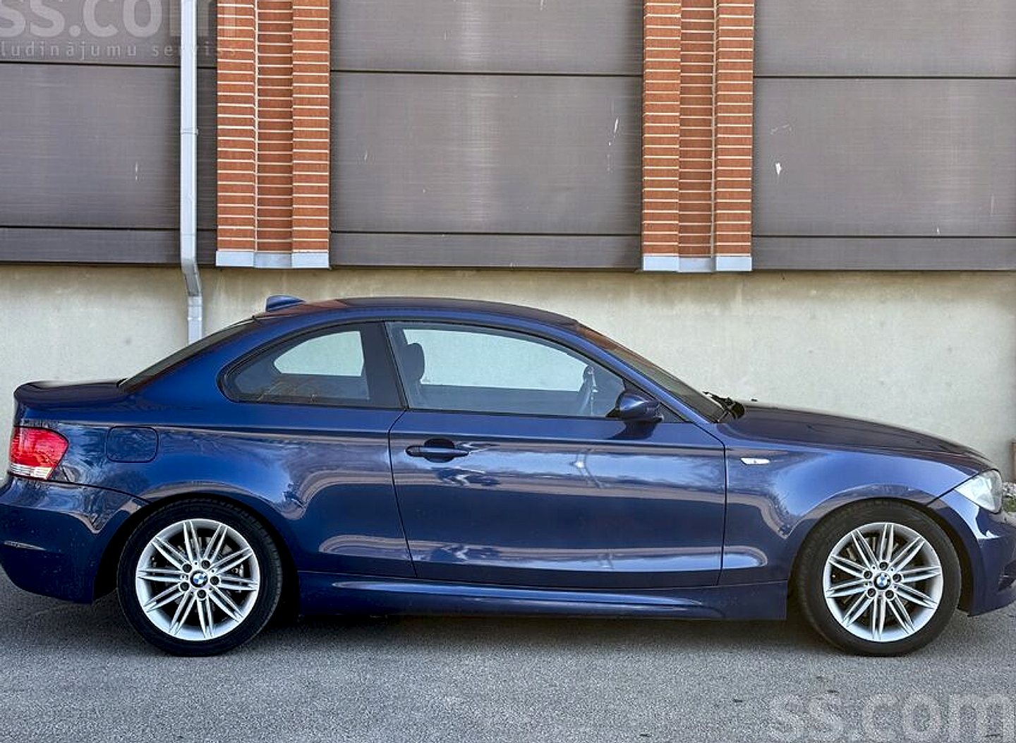BMW 120 — foto 6