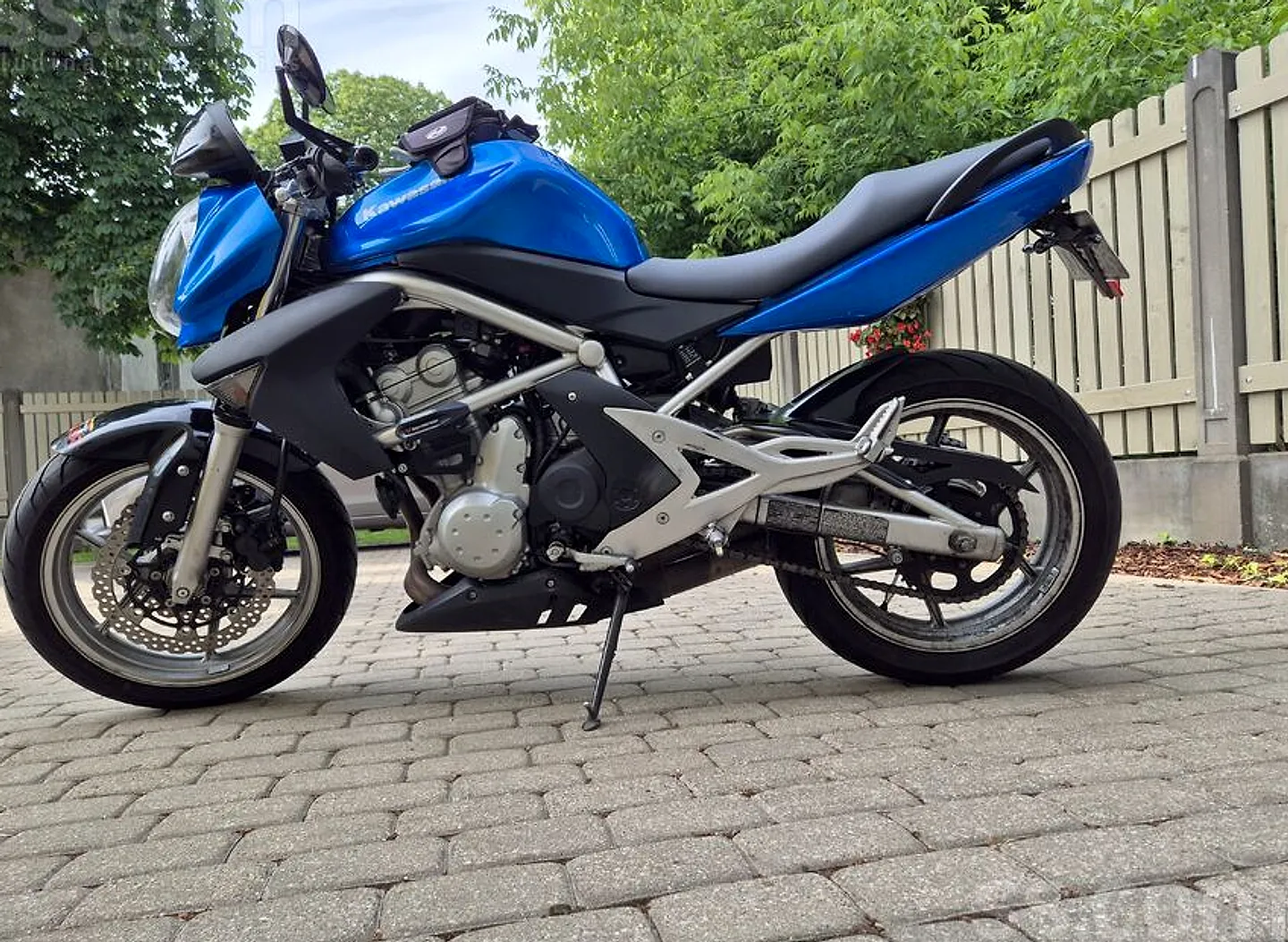 Kawasaki Er6 n