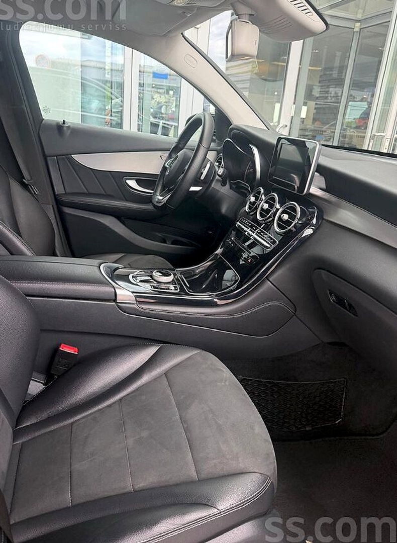 Mercedes-Benz GLC 250 — foto 5