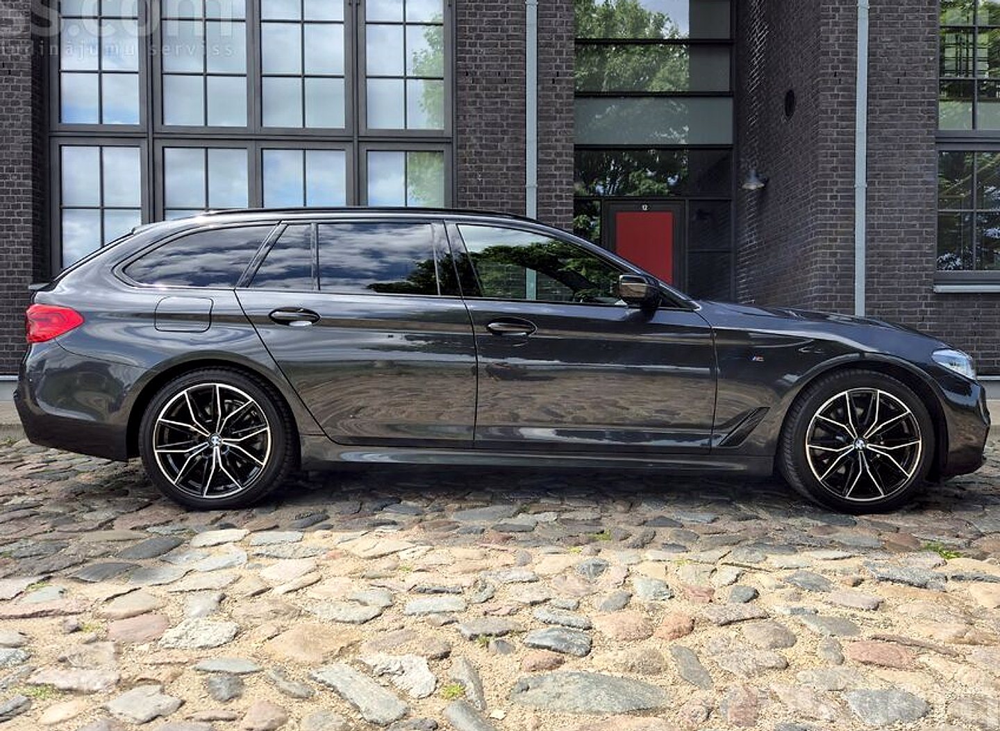 BMW 520 — foto 5