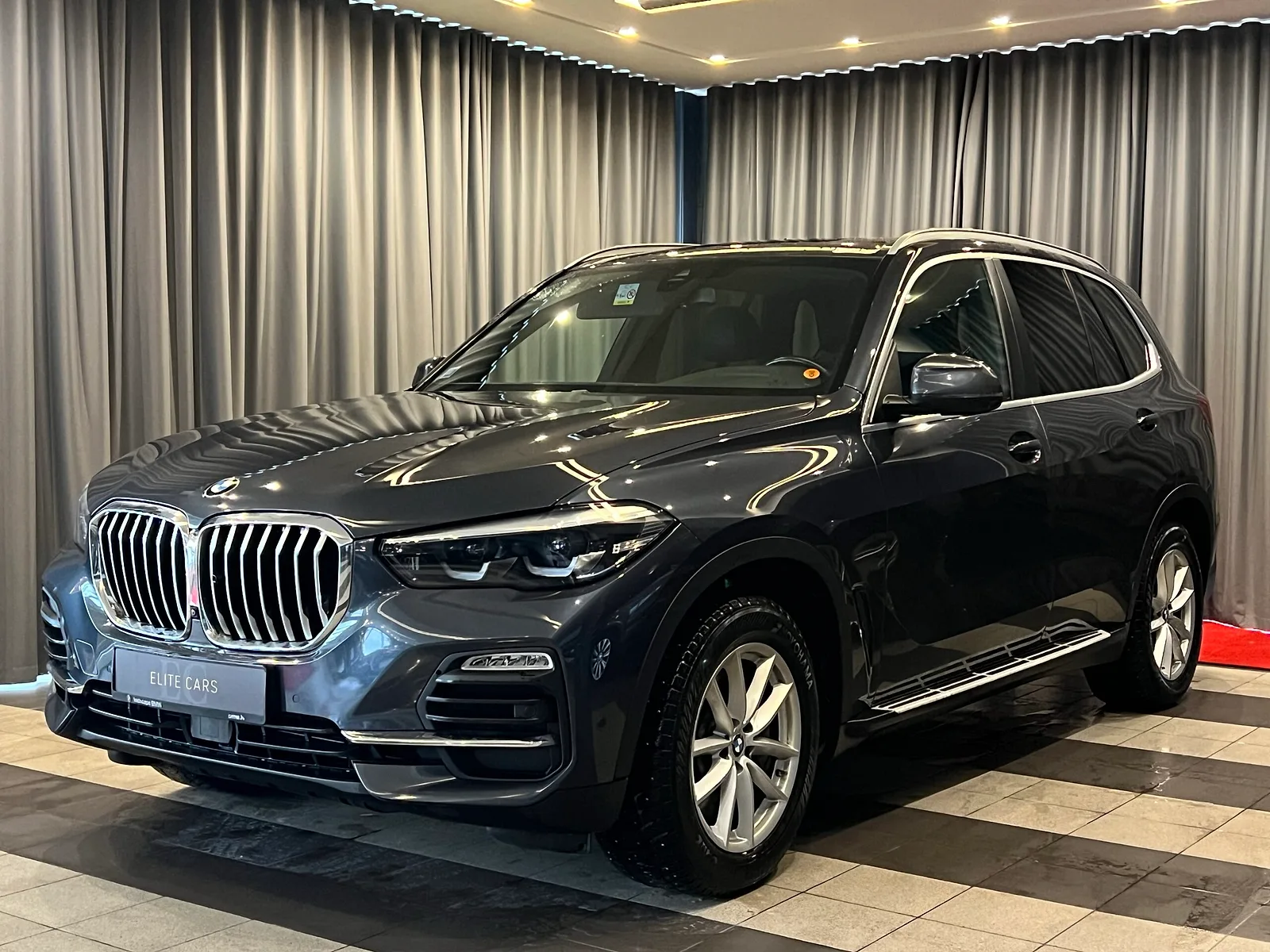 BMW X5, 2020. gads