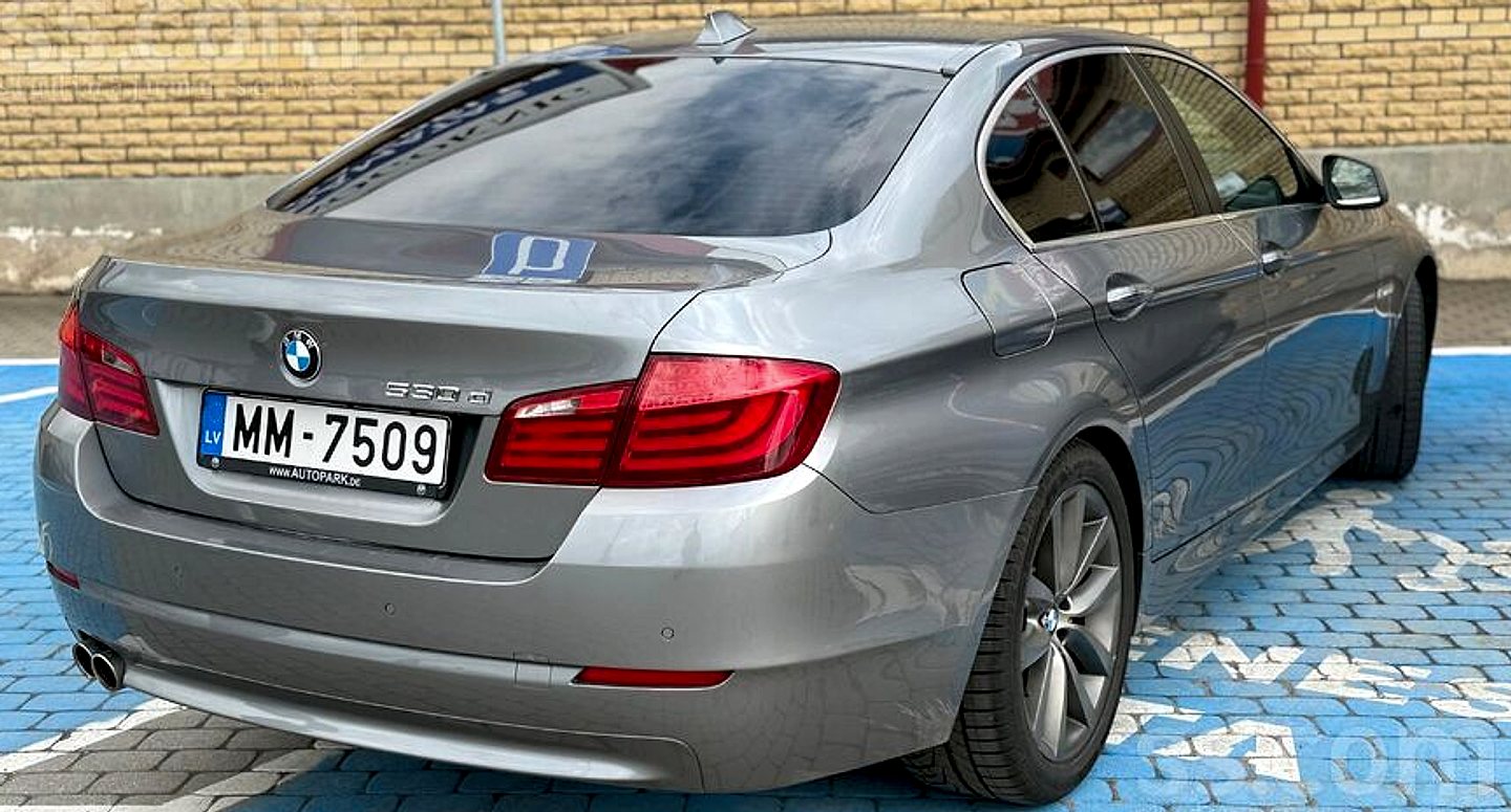 BMW 530 — foto 2