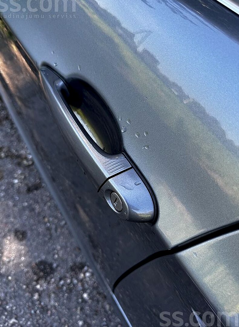 BMW 320 — foto 6