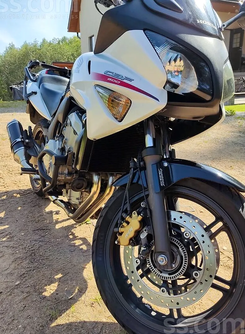 Honda Cbf 600, 2010. gads
