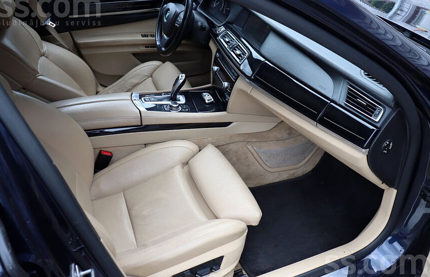 BMW 740 — foto 5