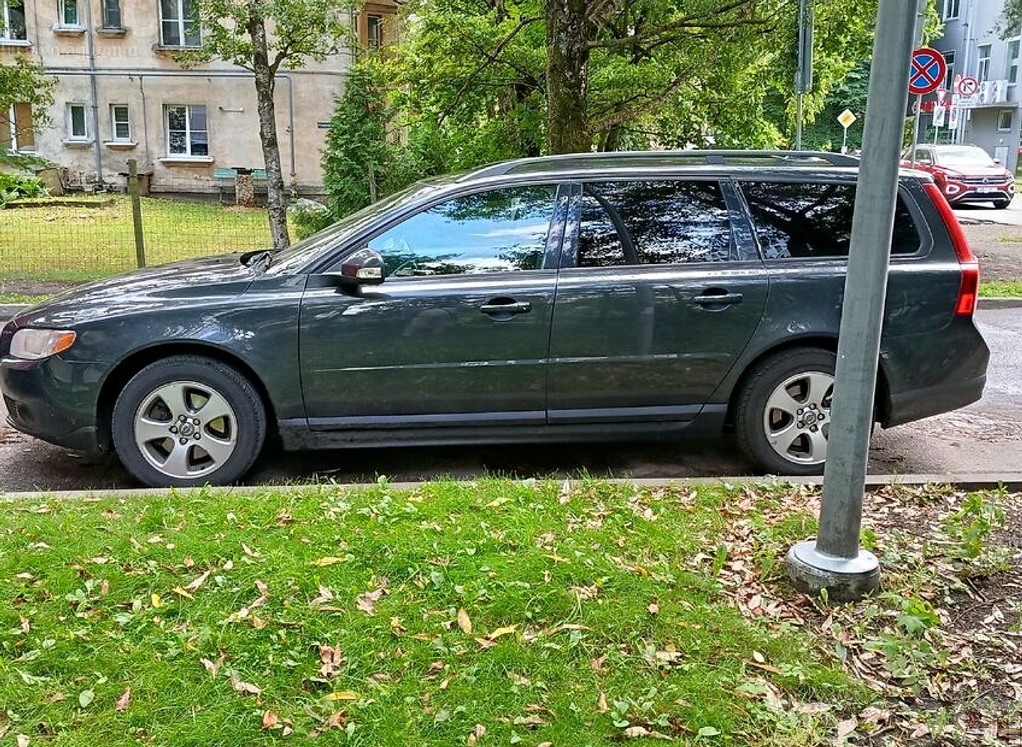 Volvo V70 — foto 5