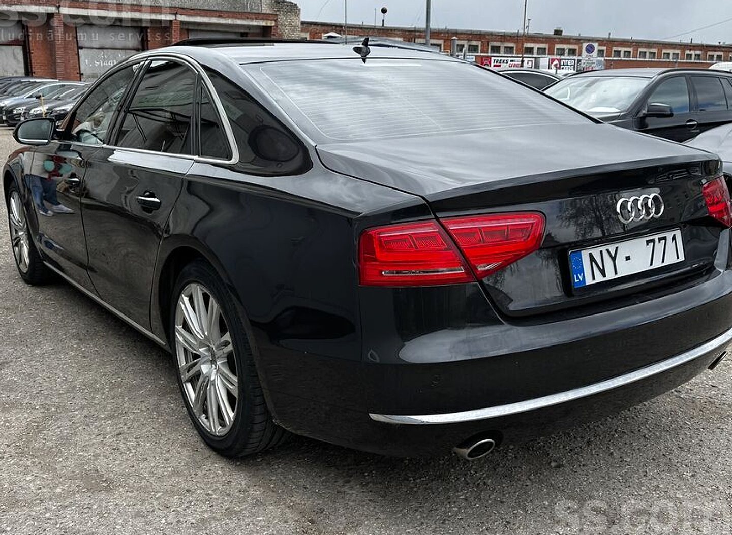 Audi A8 — foto 4
