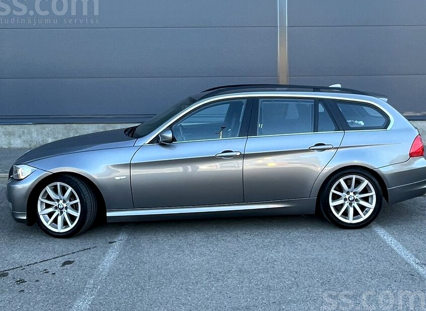 BMW 330 — foto 3