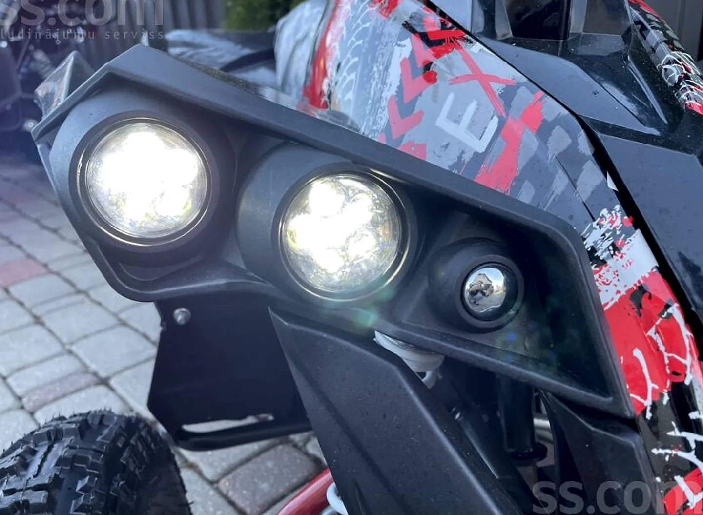 Atv Outlander