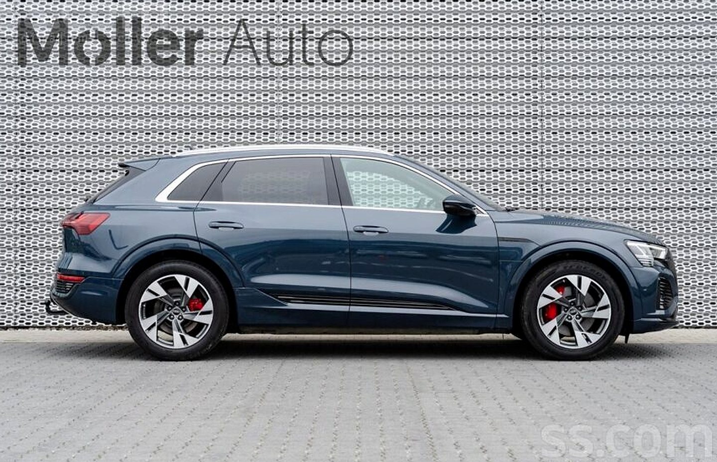 Audi E-tron — foto 5