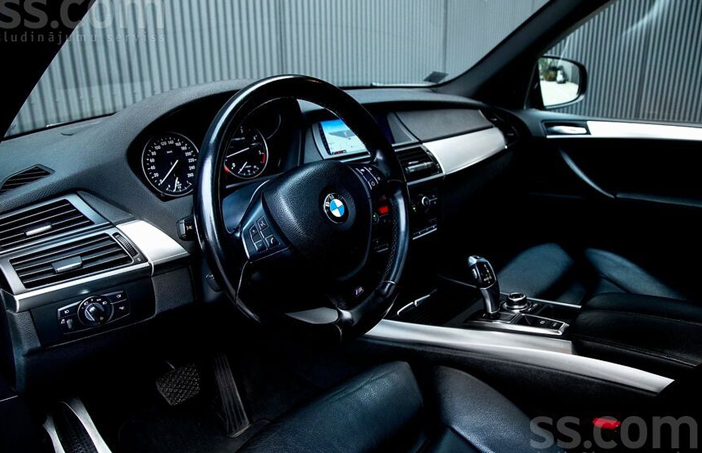 BMW X5 — foto 6