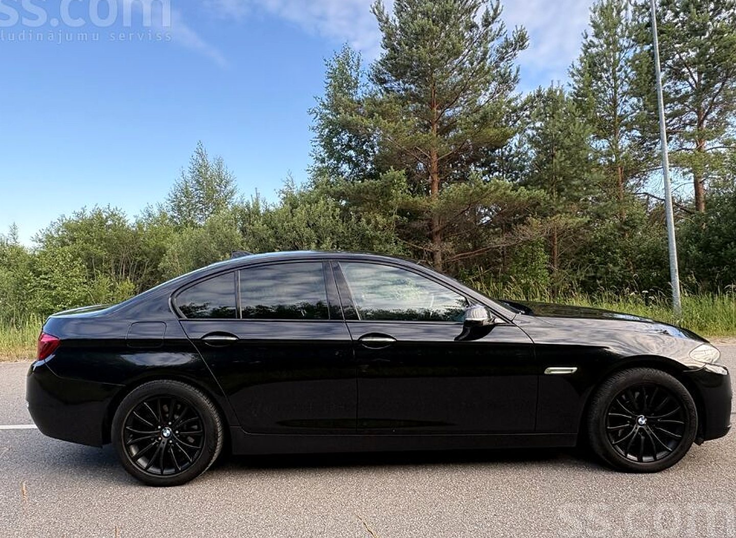 BMW 520 — foto 3