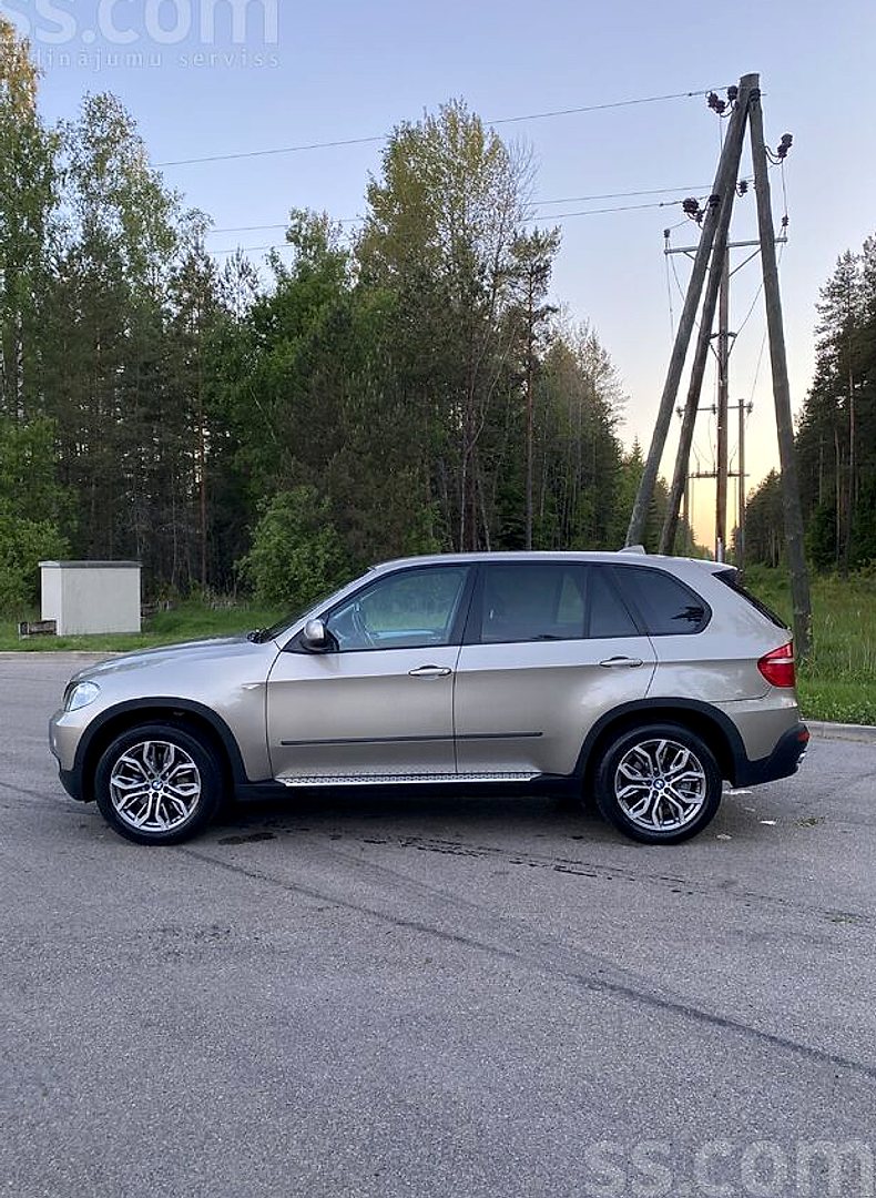 BMW X5 — foto 5