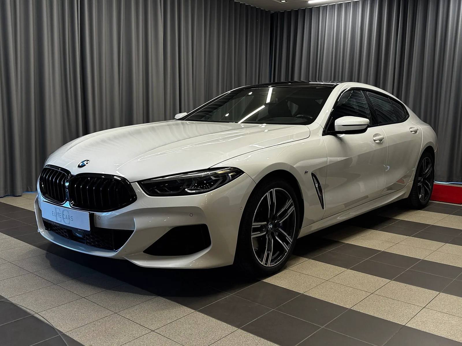 BMW 840, 2021. gads