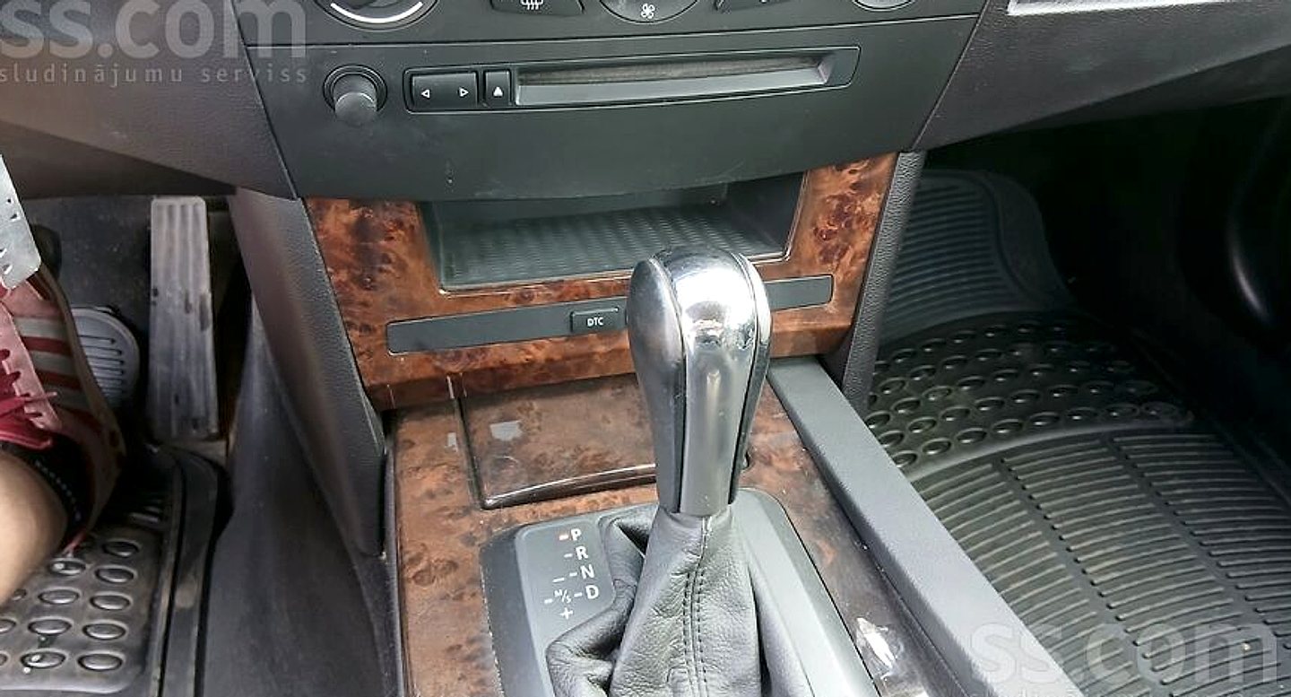 BMW 520 — foto 3