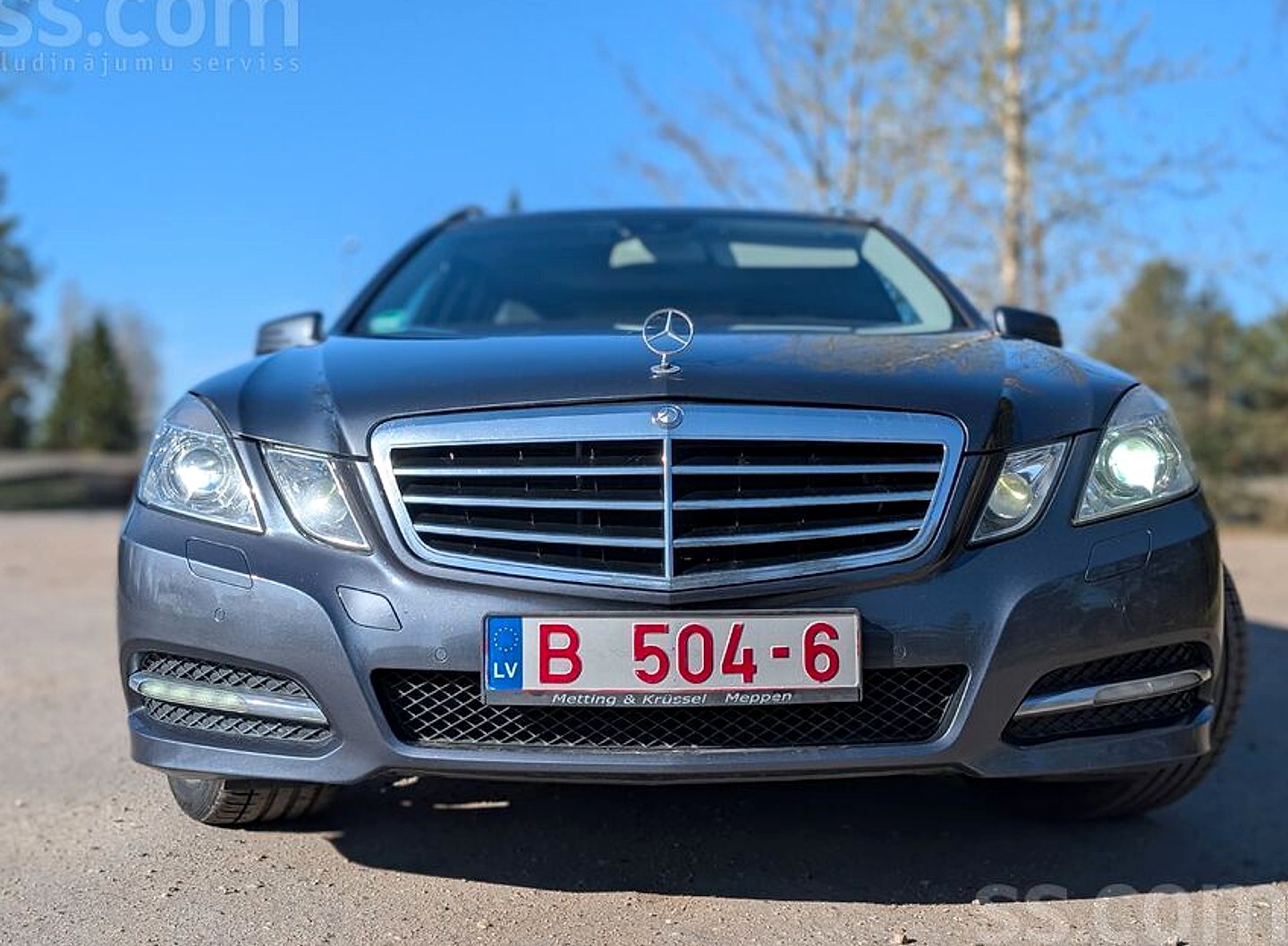 Mercedes-Benz E220 — foto 5