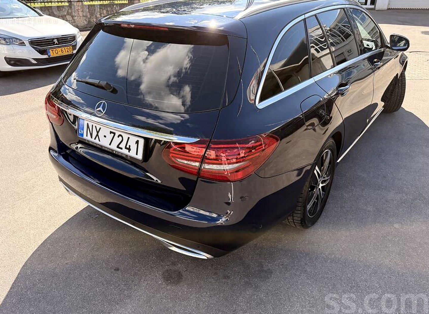 Mercedes-Benz C180 — foto 3