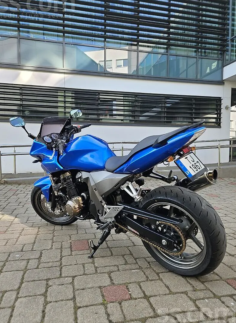 Kawasaki Z750, 2005. gads