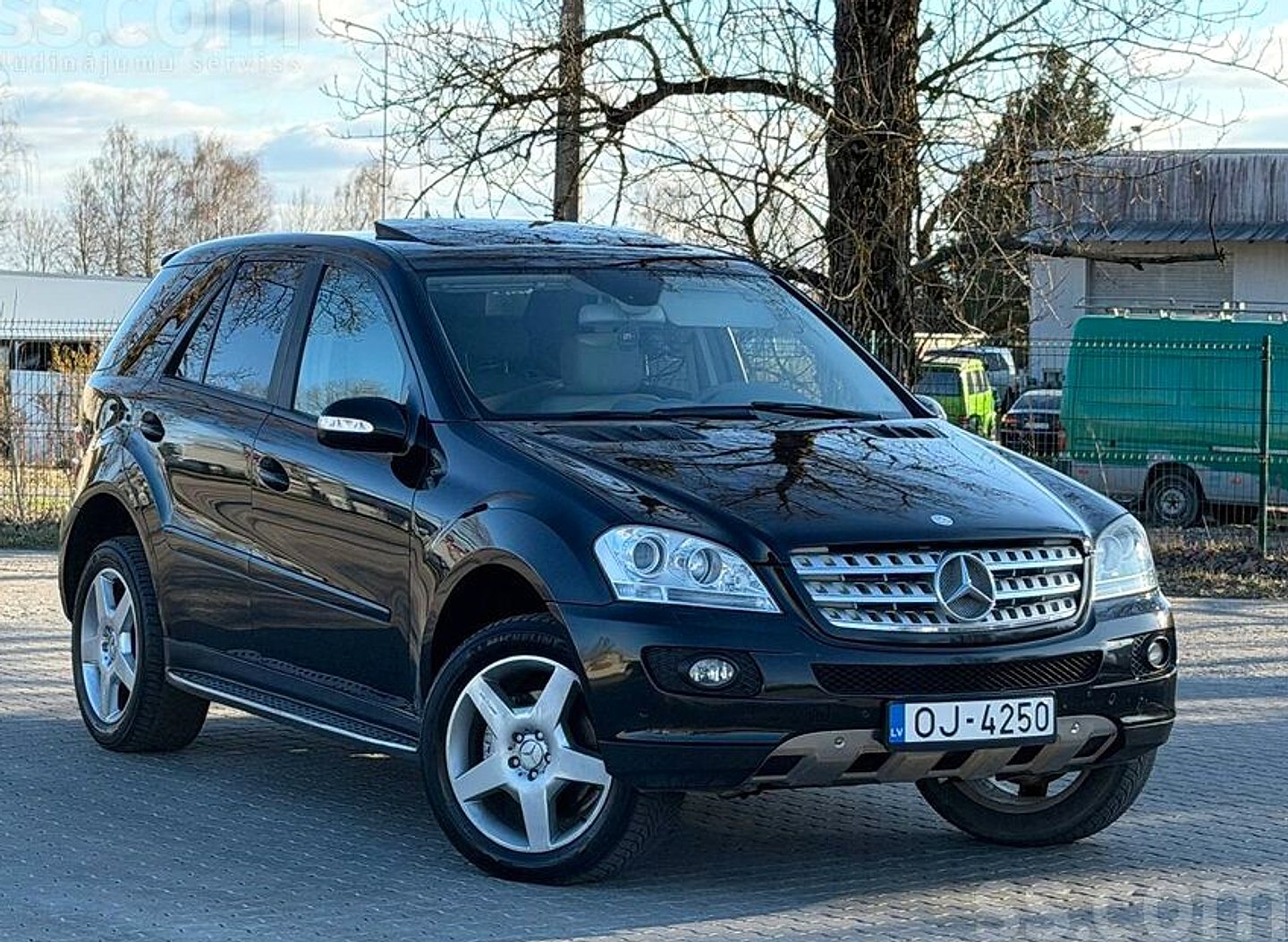 Mercedes-Benz ML320 — foto 3