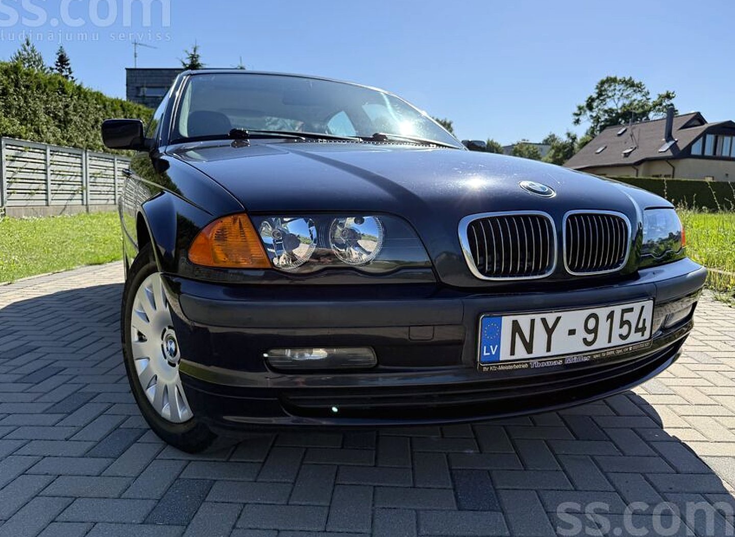 BMW 320 — foto 5