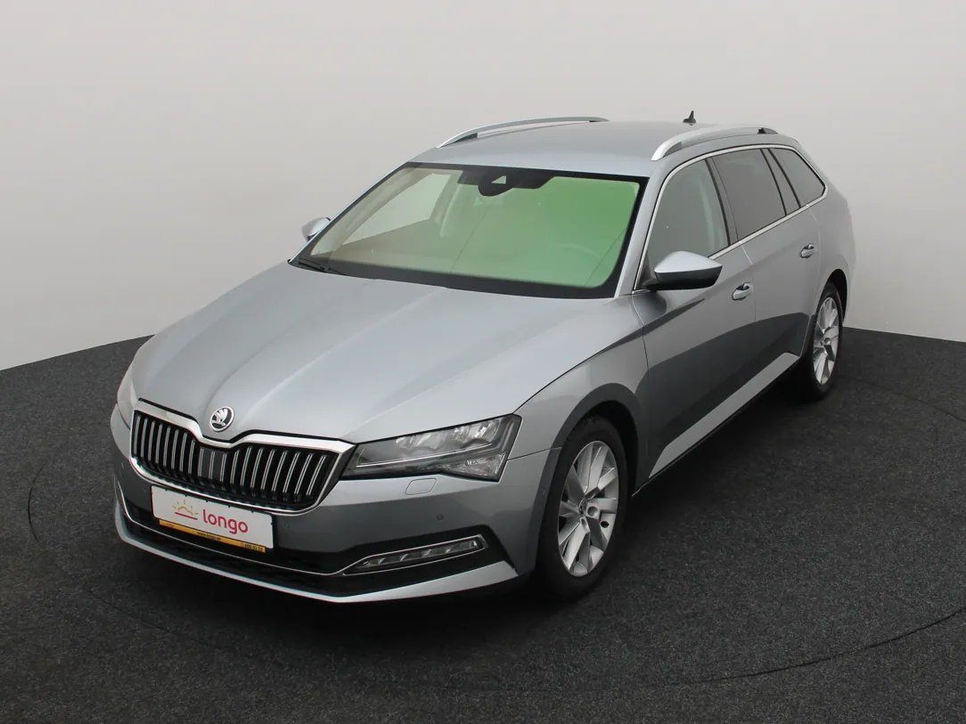Škoda Superb — foto 2