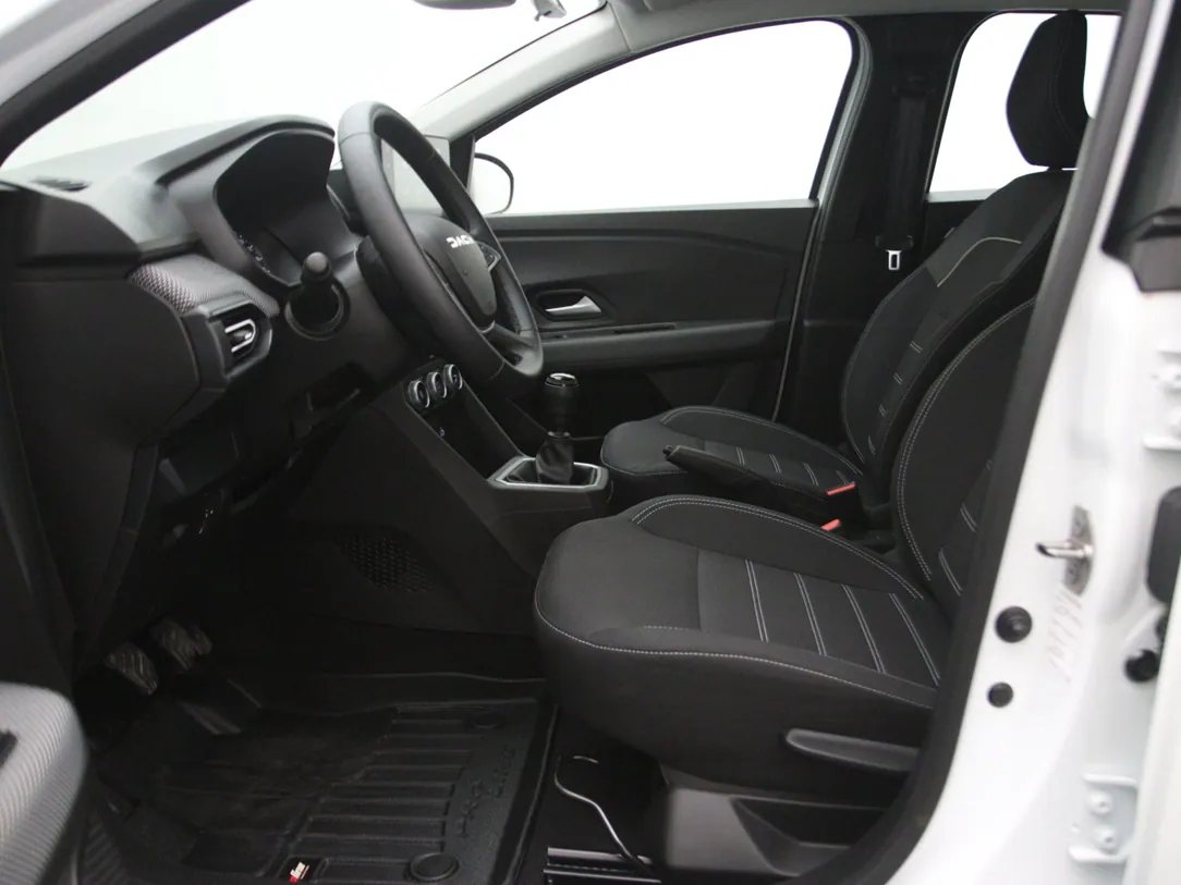 DACIA Sandero — foto 5