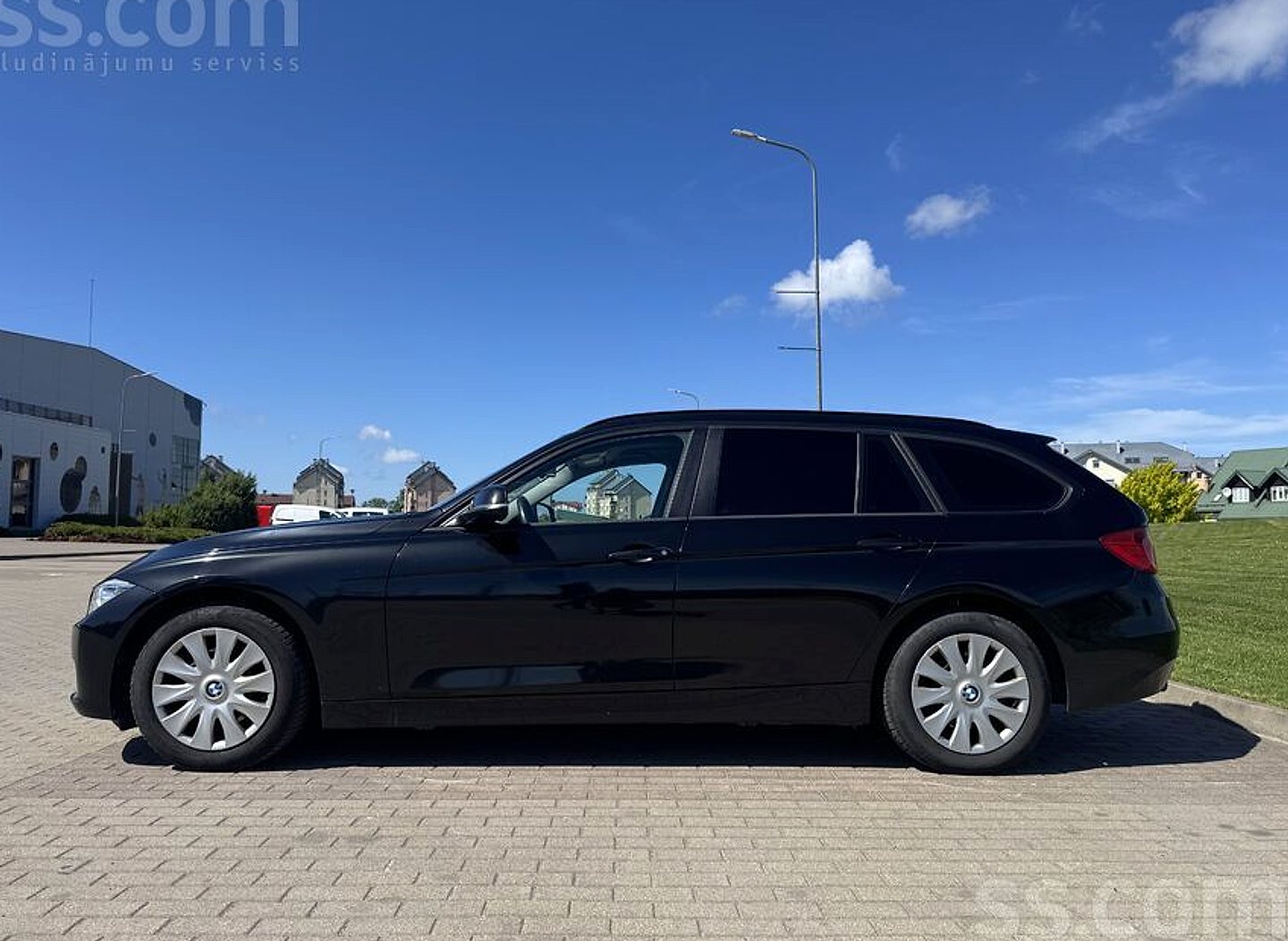 BMW 318 — foto 2