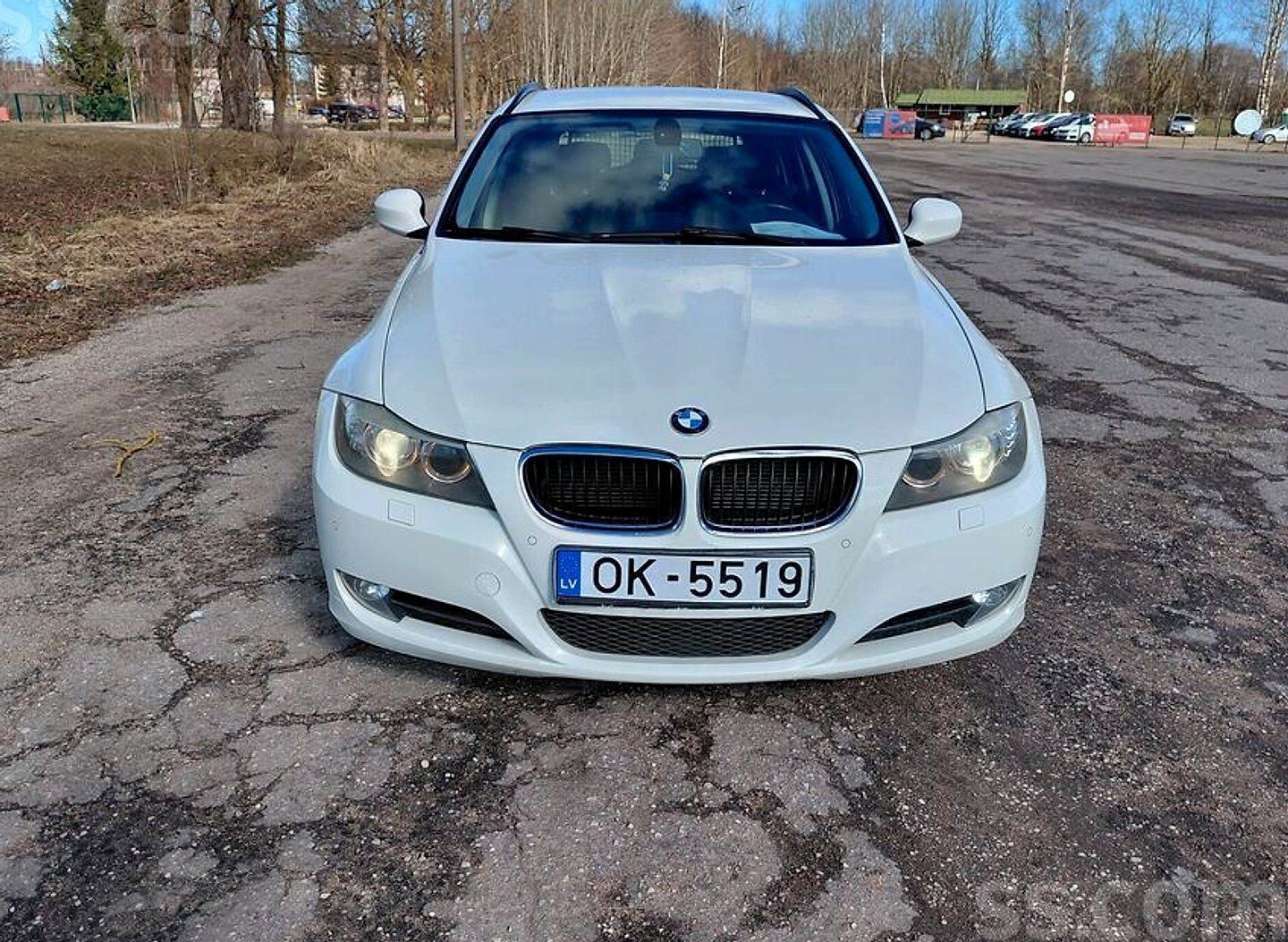 BMW 318 — foto 2