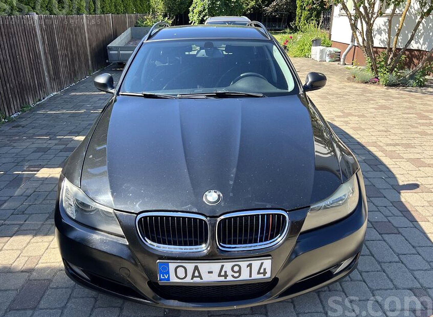 BMW 320 — foto 2