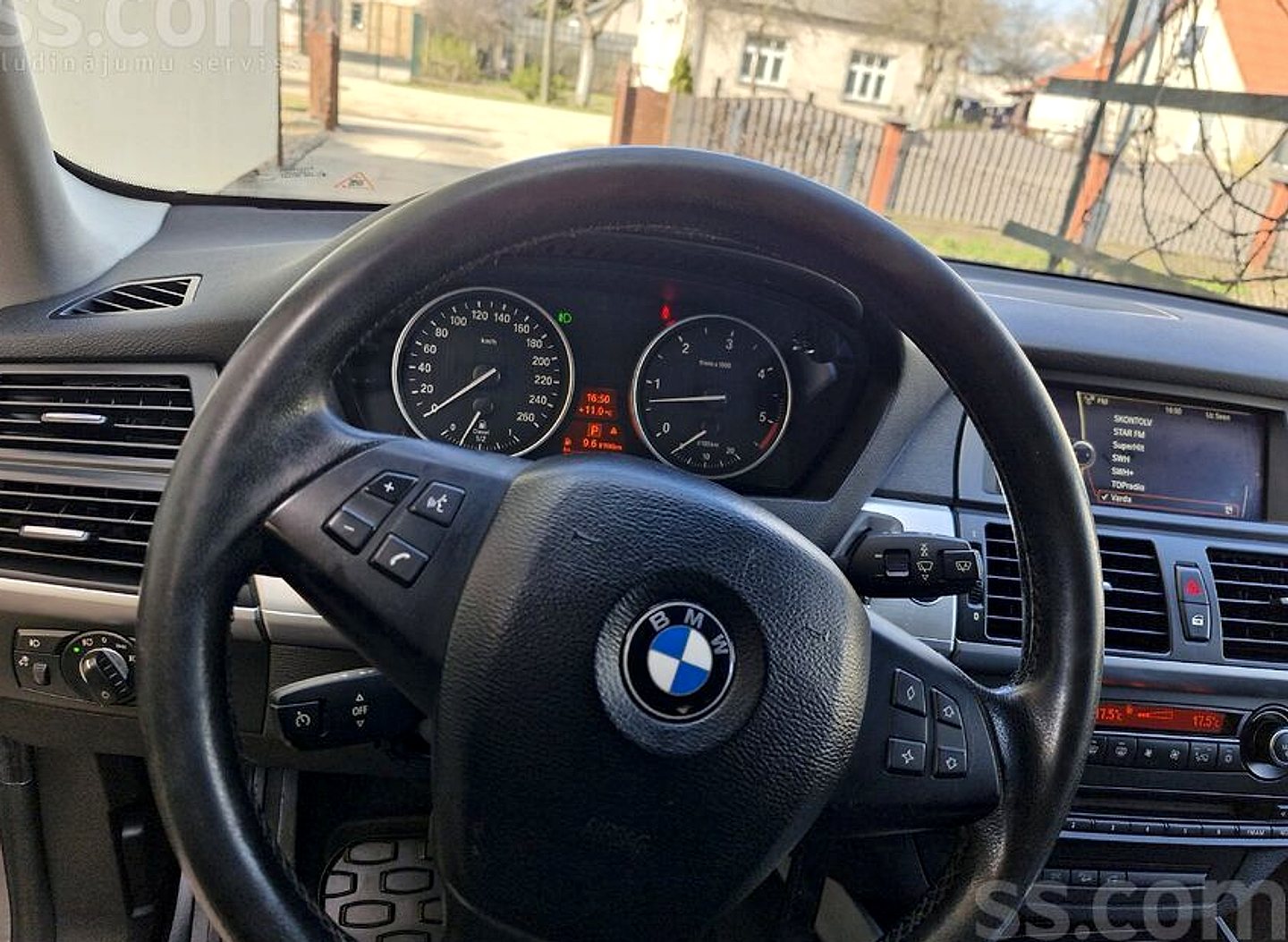 BMW X5 — foto 3