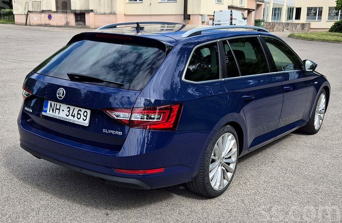 Škoda Superb — foto 4