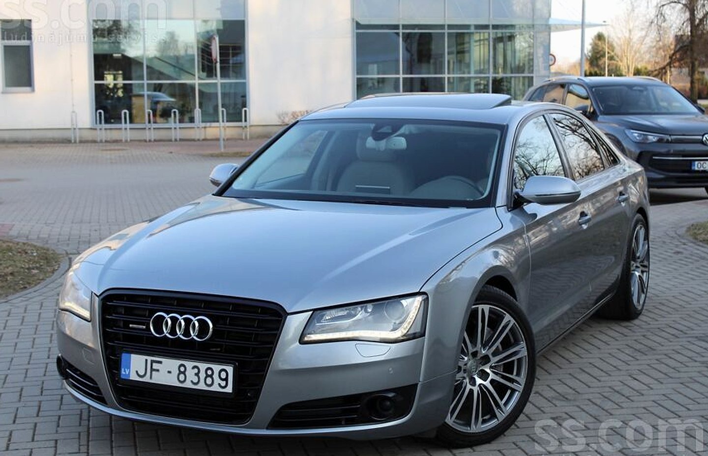 Audi A8 — foto 3