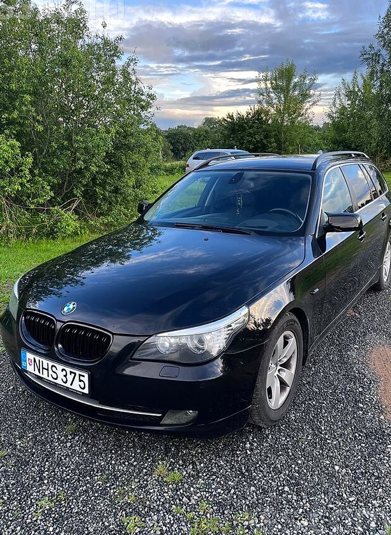 BMW 520 — foto 3