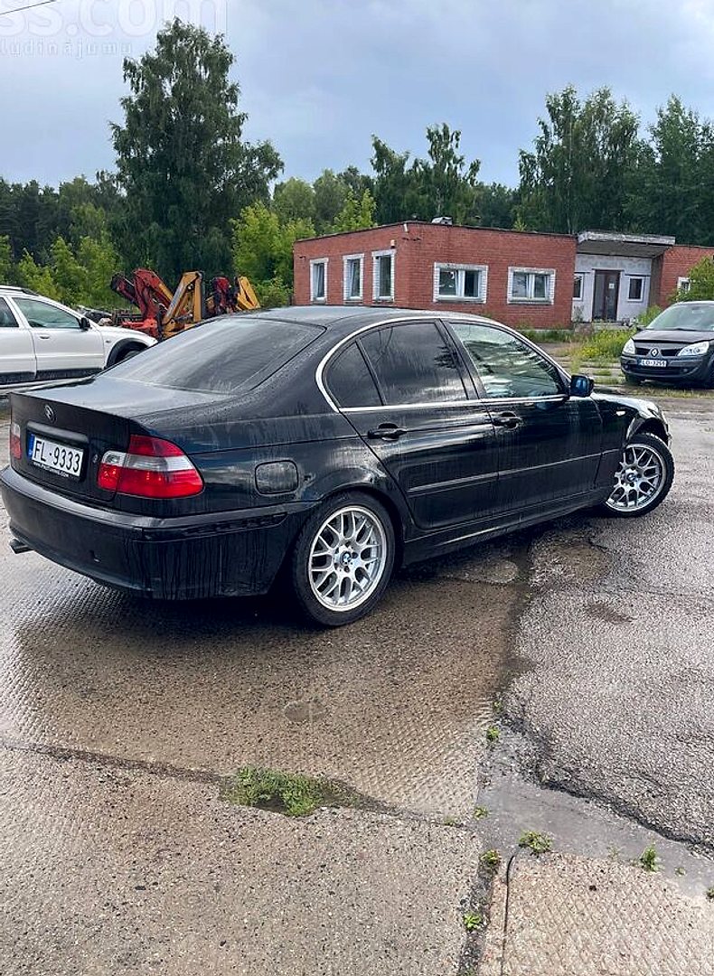 BMW 320 — foto 2