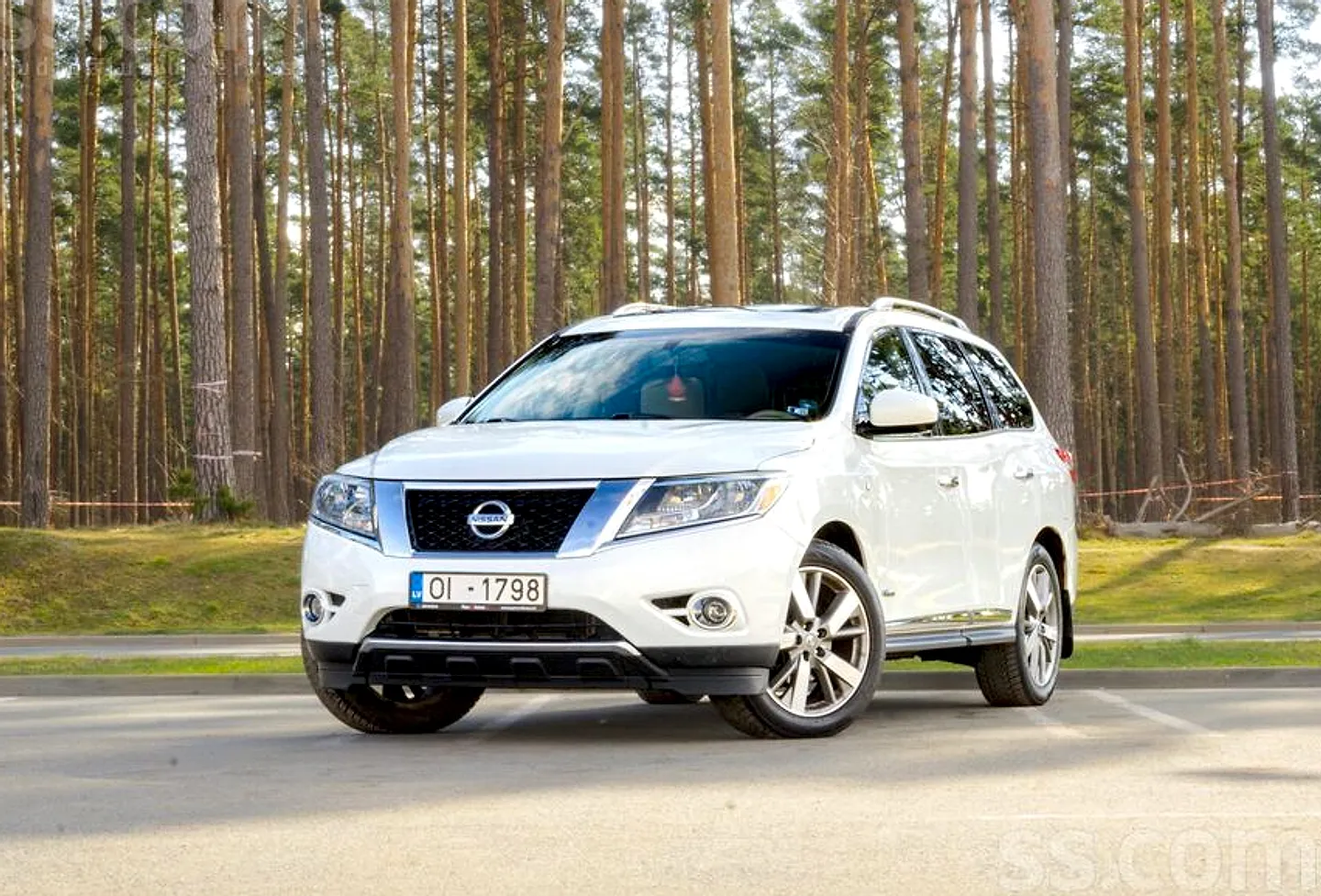Nissan Pathfinder, 2014. gads