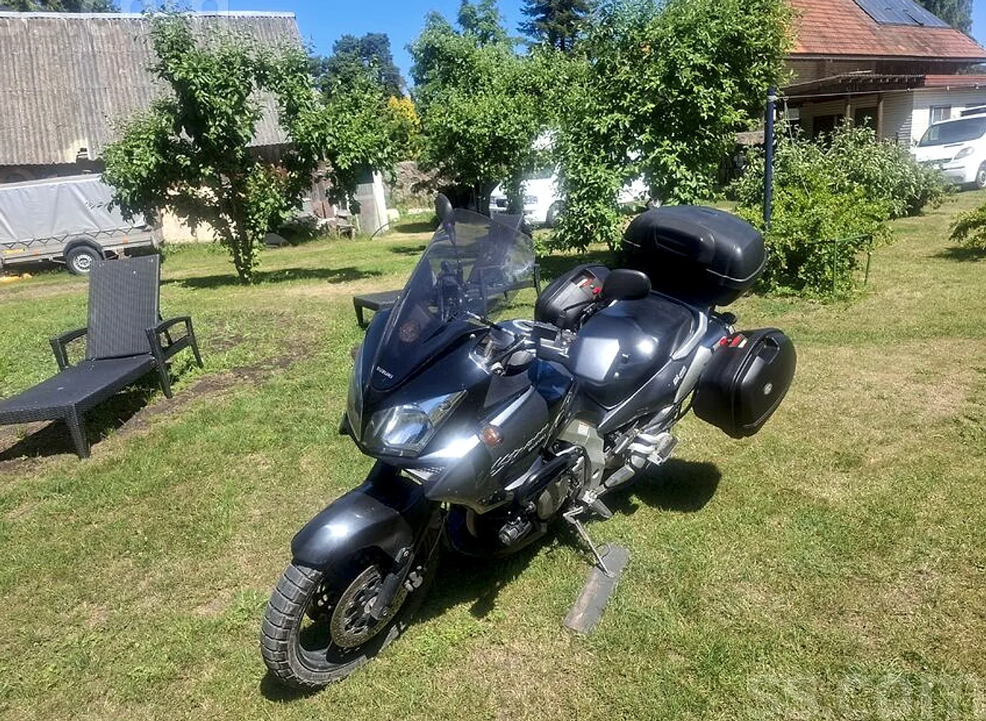 Suzuki Dl1000