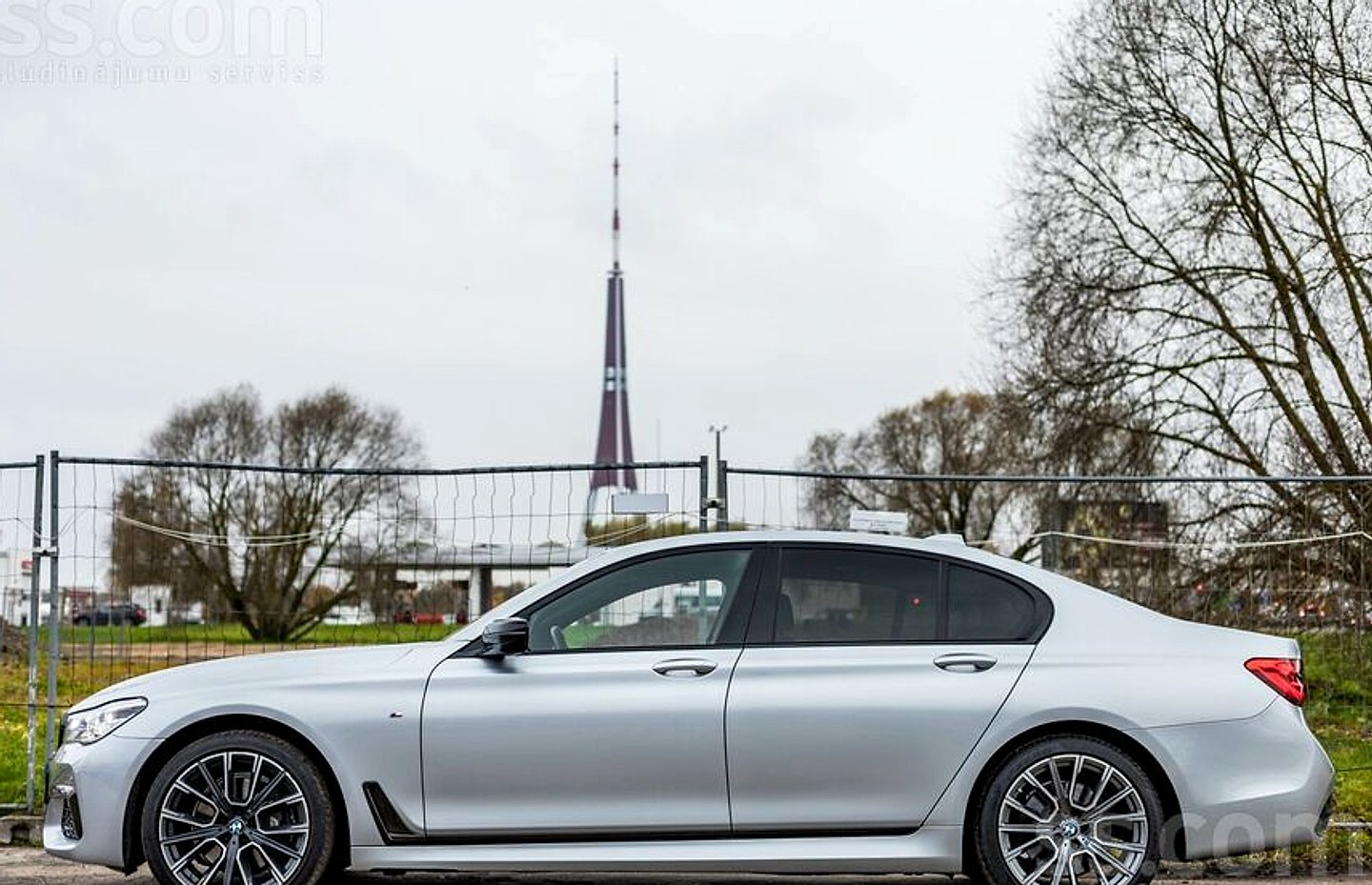 BMW 730 — foto 4