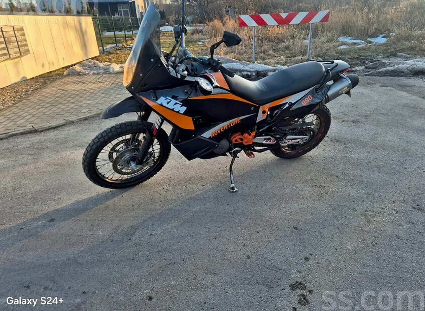 KTM Adventure 990