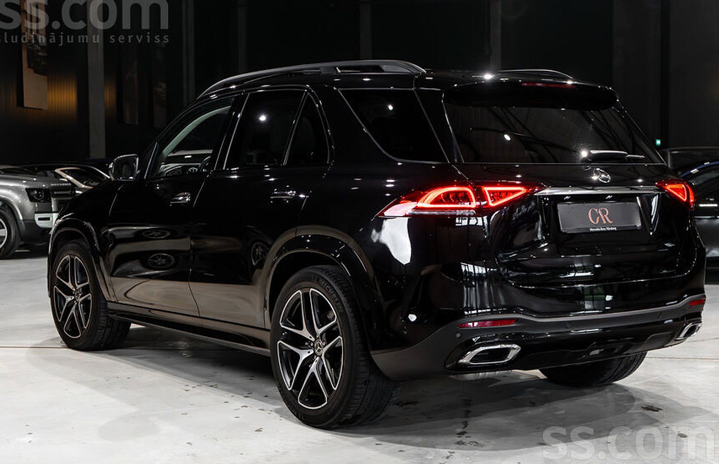 Mercedes-Benz GLE 400 — foto 6