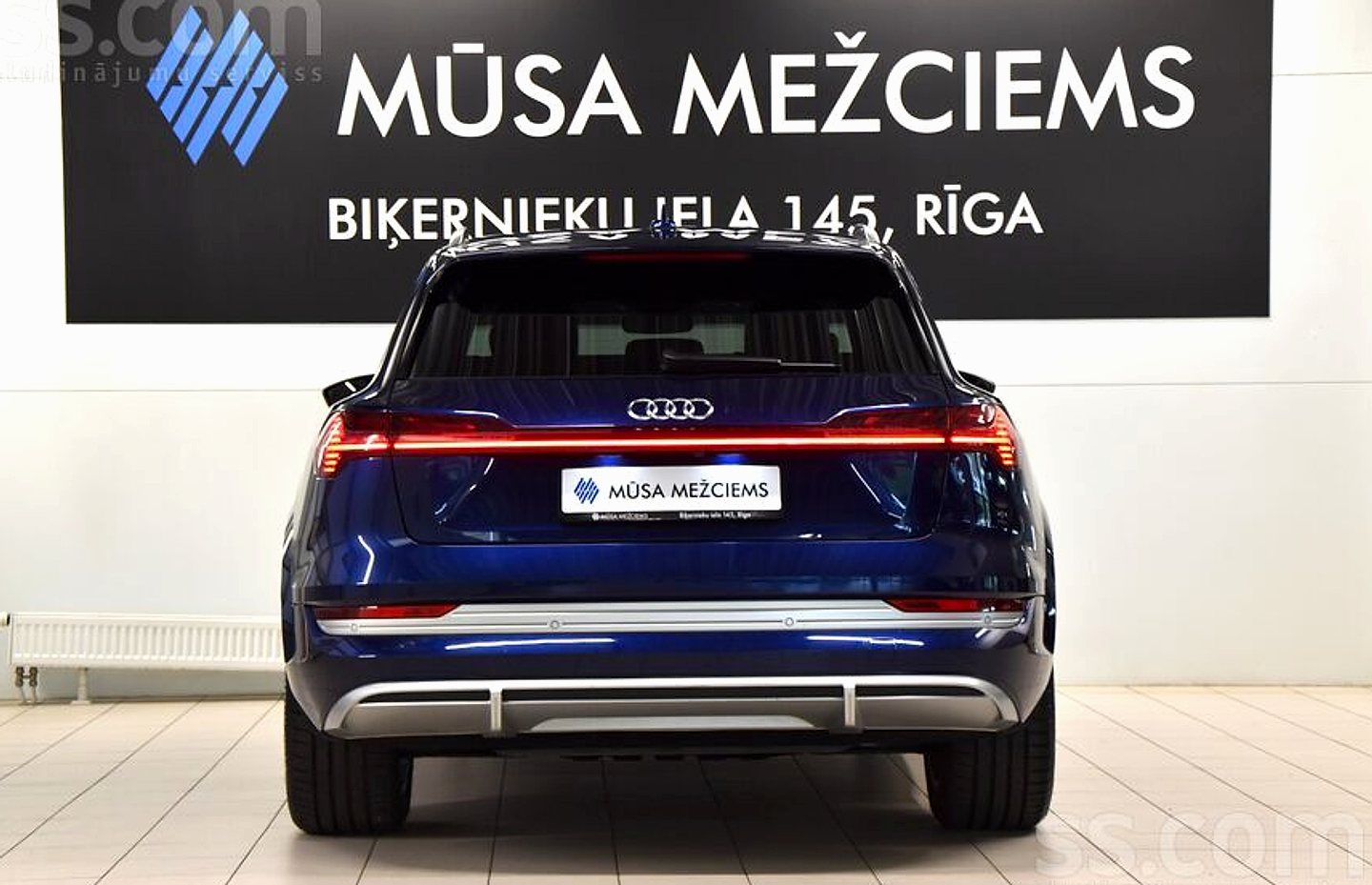 Audi E-tron — foto 6