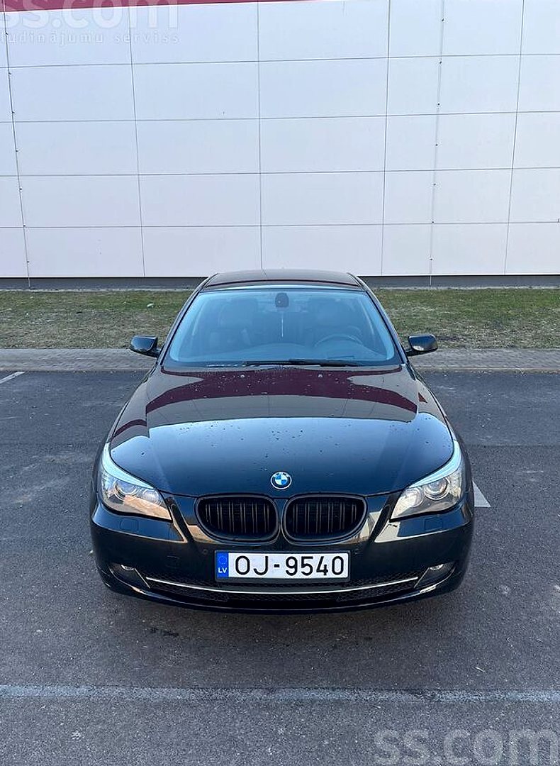 BMW 530 — foto 3