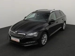 Škoda Superb, 2022. gads