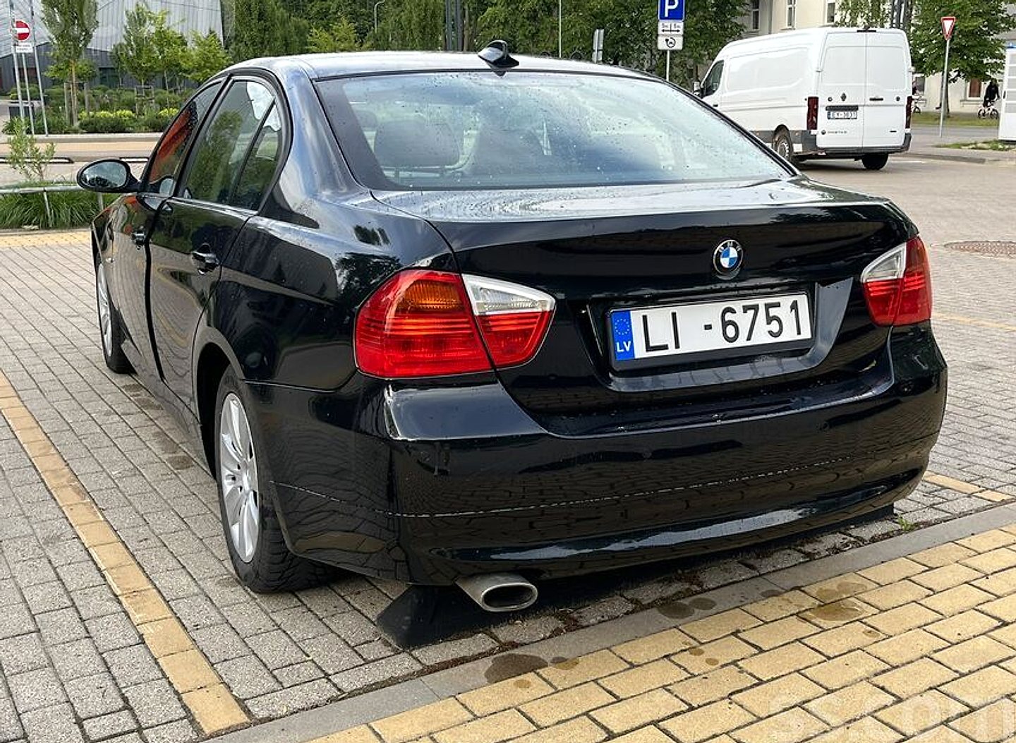 BMW 318 — foto 5