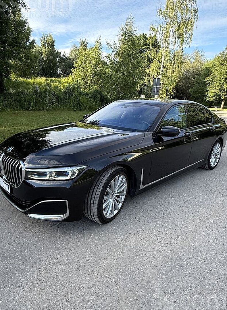 BMW 740 — foto 2