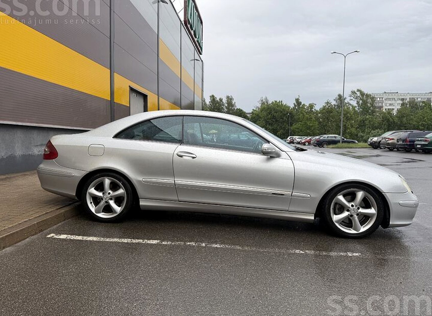 Mercedes-Benz CLK270 — foto 4