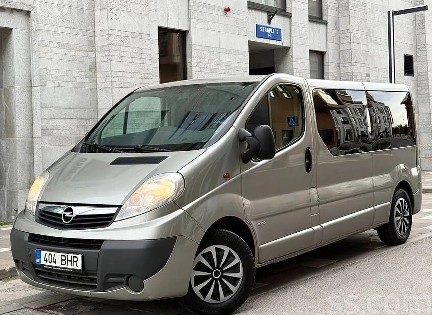Opel Vivaro, 2012. gads